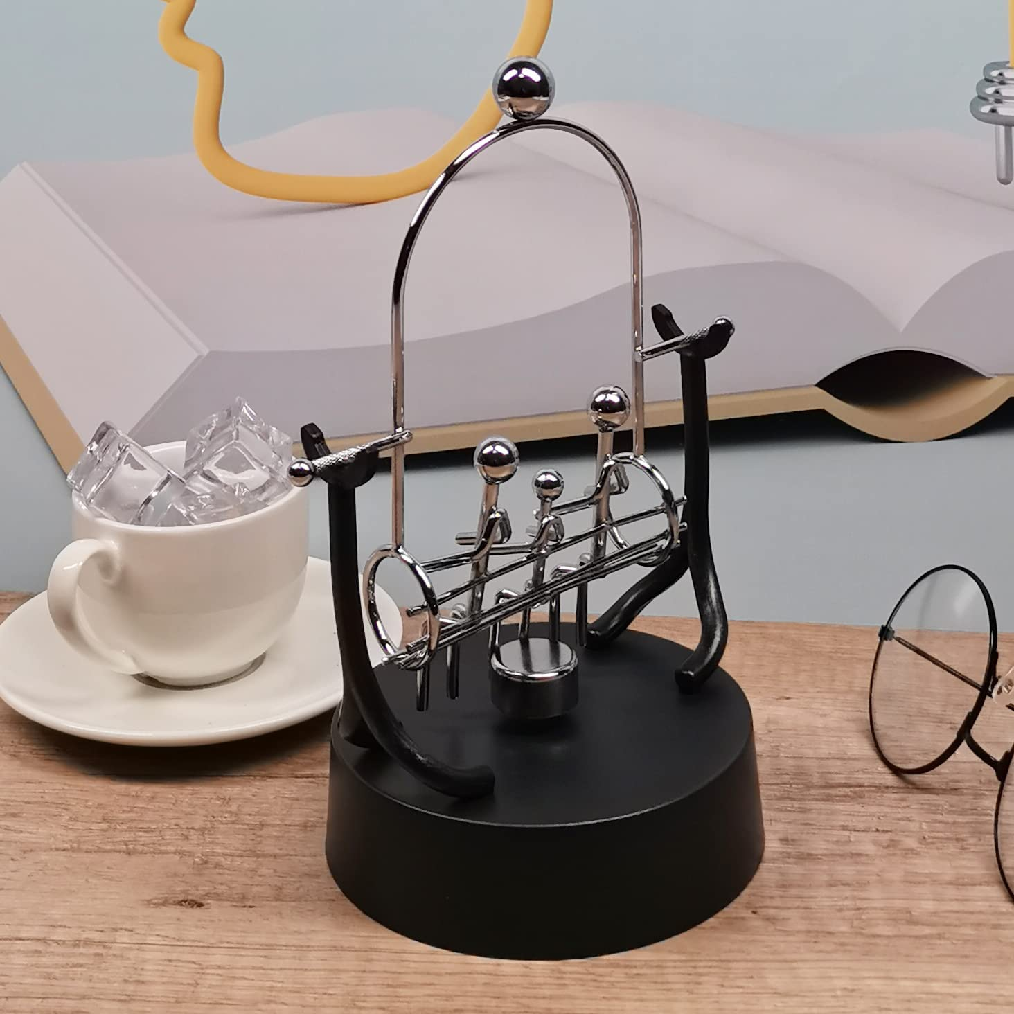 Sunnytech Steel Balance Robot with Memo Clip Toy Kinetic Art Balance Toy Balancing Decompressive Science Psychology Home Offic Decor Desk Decor Toy WJ278