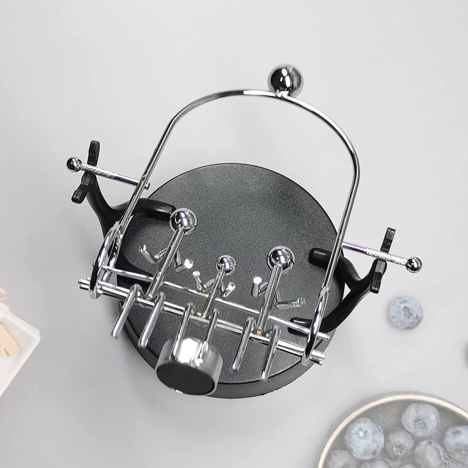Sunnytech Steel Balance Robot with Memo Clip Toy Kinetic Art Balance Toy Balancing Decompressive Science Psychology Home Offic Decor Desk Decor Toy WJ278