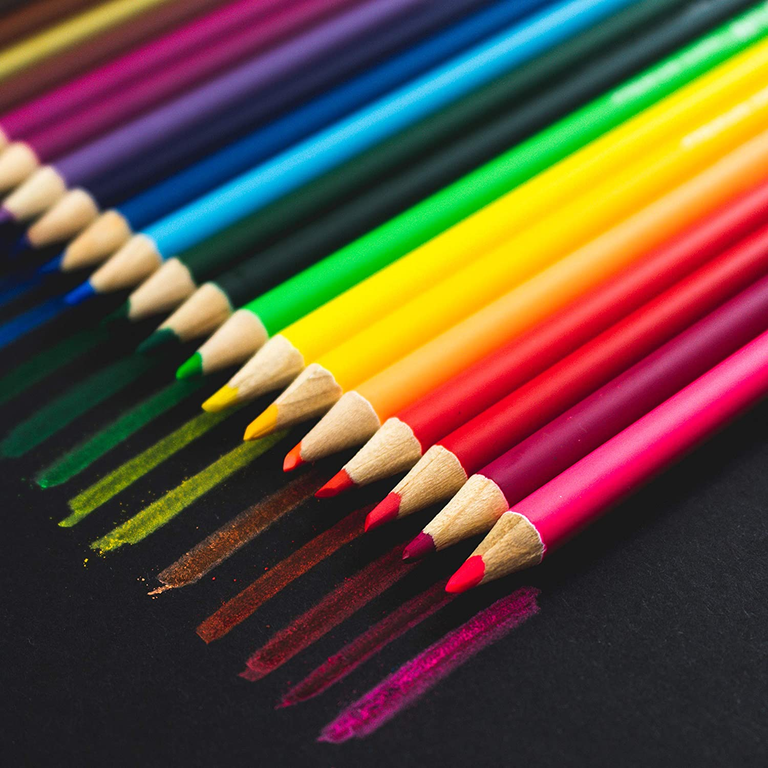 142 Pc Art Set in a Wood Carrying Case, Includes 24 Premium Colored Pencils, a Variety of Coloring and Painting Mediums: Crayons, Oil Pastels, Watercolors; Portable Art Studio